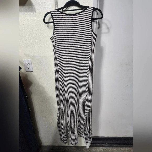 Women's Max Studio Striped Maxi Dress NWT Sz M Summer Beach Vacation Resortwear - Picture 5 of 8